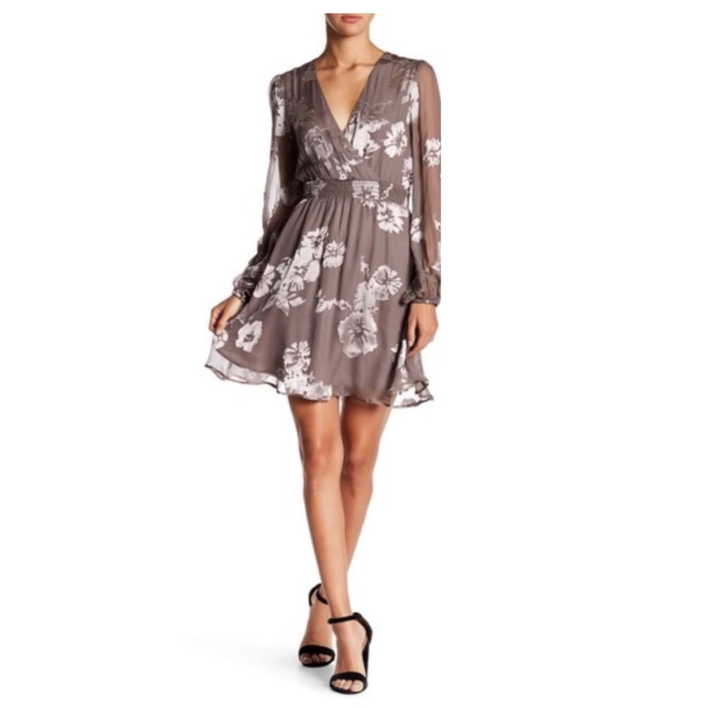 (ASTR the Label) floral silky long sleeve dress